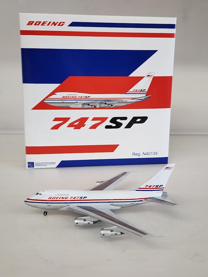 NG07039 | NG Models 1:400 | Boeing 747SP The Boeing Company N40135