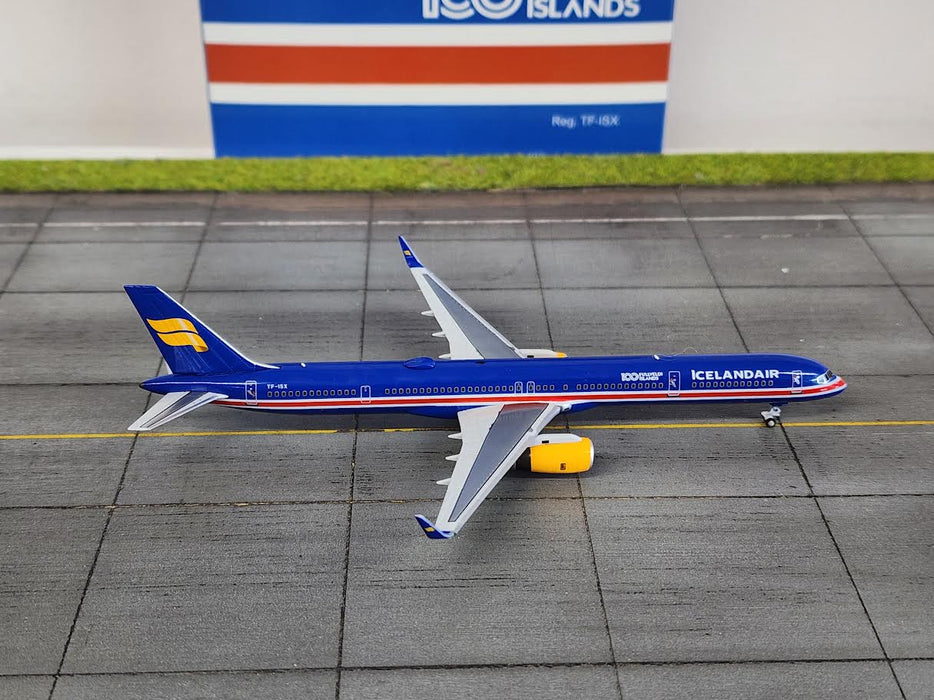 NG45009 | NG Models 1:400 | Boeing 757-300/w Icelandair (Fly Khiva) TF-ISX, '100 Years Independence'