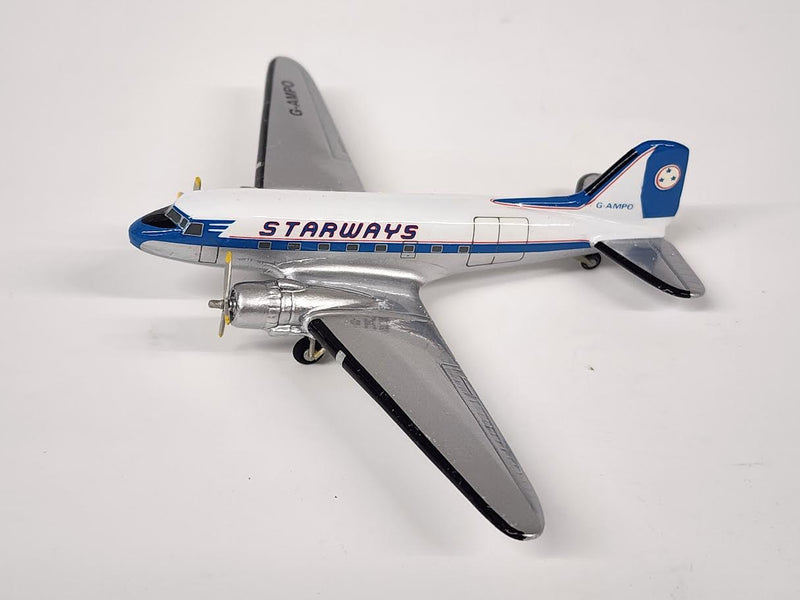 SL-G-AMPO | Skyline Classics 1:200 | Douglas DC-3 Starways G-AMPO **PRE-OWNED**