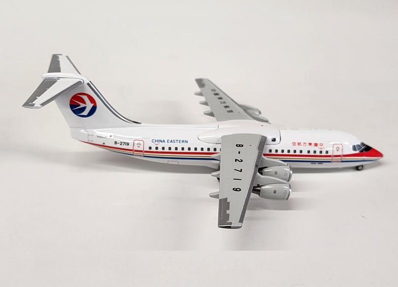 PATB2717 | Patriot Models 1:200 | BAE 146-300, China Eastern Airlines B-2717