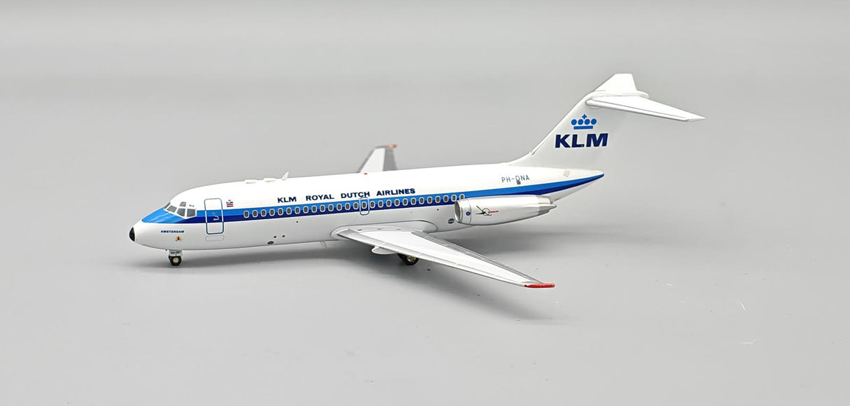 IF915KL1126 | InFlight200 | Douglas DC-9-15 KLM PH-DNA
