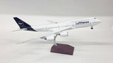 G2DLH1242 | Gemini200 1:200 | Boeing 747-8 Lufthansa D-ABYA Current Livery