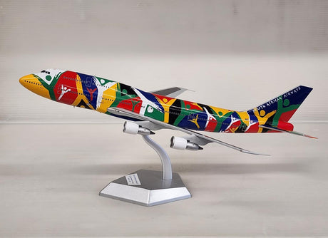 L2022FD | SQ Wings 1:200 | Boeing 747-300 'flaps down', South African Airways 'Ndizani' ZS-SAJ