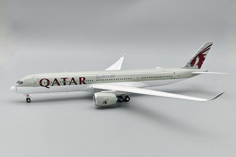 B-359-QT-0625 | Retro Models 1:200 | Airbus A350-900 Qatar Airways A7-ALL (with stand) | was due May 2025