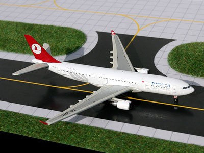 GJTHY808 | Gemini Jets 1:400 1:400 | Airbus A330-200 Turkish Airlines TC-JNC