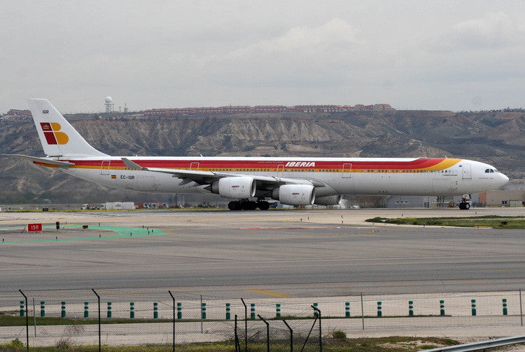 PH11919 | Phoenix 1:400 | Airbus A340-600 Iberia EC-IQR