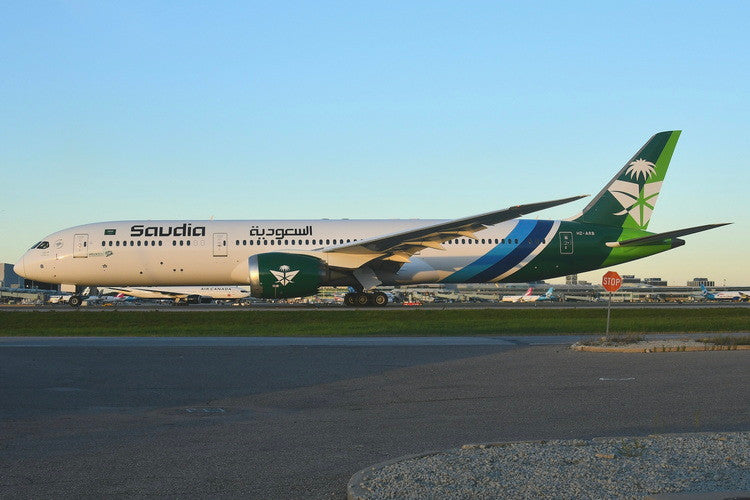 PH11955 | Phoenix 1:400 | Boeing 787-9 Saudi Arabian Airlines HZ-ARB | is due December 2024