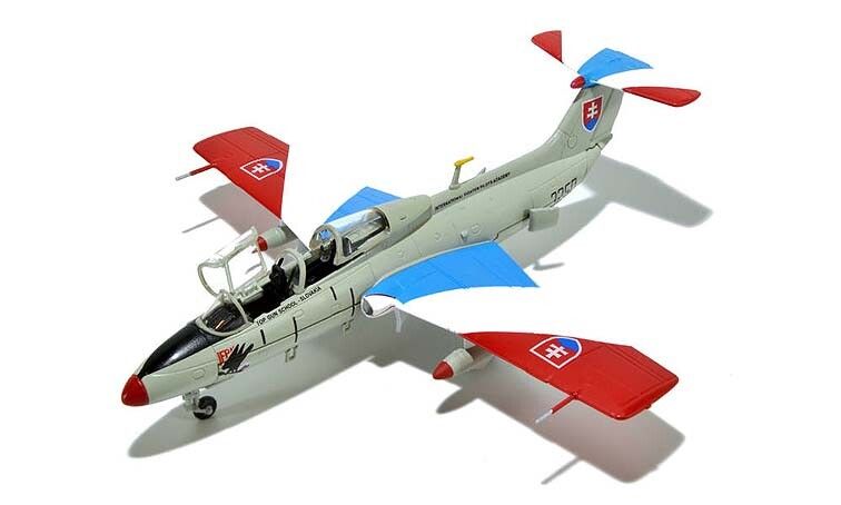 82MLCZ7216 | Misc 1:72 | Aero L-29 Delfin 3250, Slovak Air Force, 'Gen M.R.Stefanik' Air Force Acadamy, IFPA, Kostice AB, 1990's.