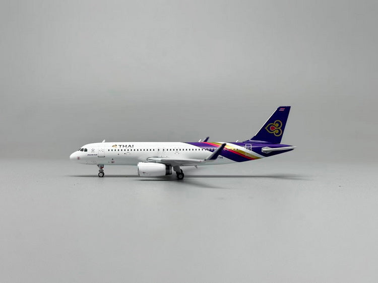 PH12044 | Phoenix 1:400 | Airbus A320 Thai Airways HS-TXG | is due November 2025