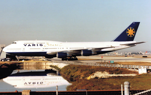 PH12064 | Phoenix 1:400 | Boeing 747-300 Varig PP-VNH | is due January 2026