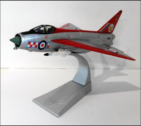 AA49401 | Corgi 1:72 | English Electric Lightning F.1A XM182:M RAF, 56 Sqn, 'Firebirds'