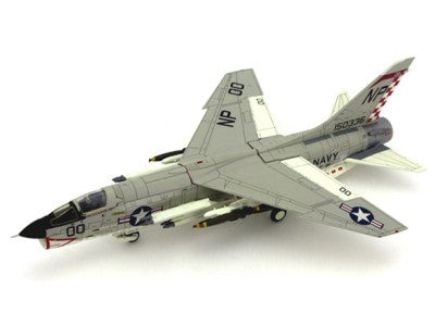 CW601468 | Century Wings 1:72 | Vought F-8E Crusader US Navy VF-211 'Fighting Checkmates' NP00 (Normal version)