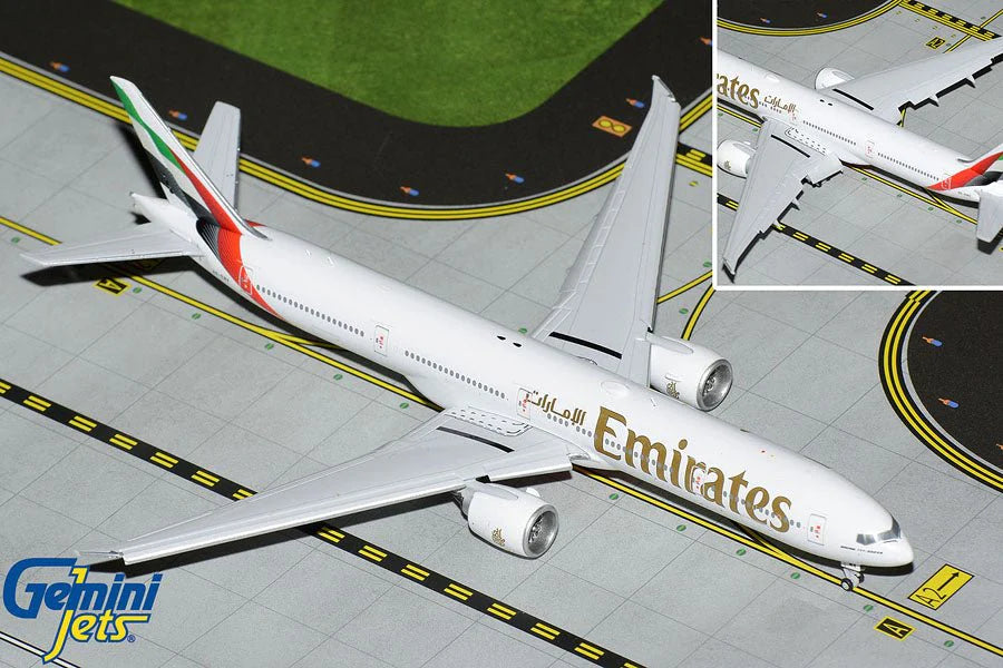 GJUAE2219F | Gemini Jets 1:400 | Boeing 777-300ER Emirates A6-ENV (new livery with flaps down)