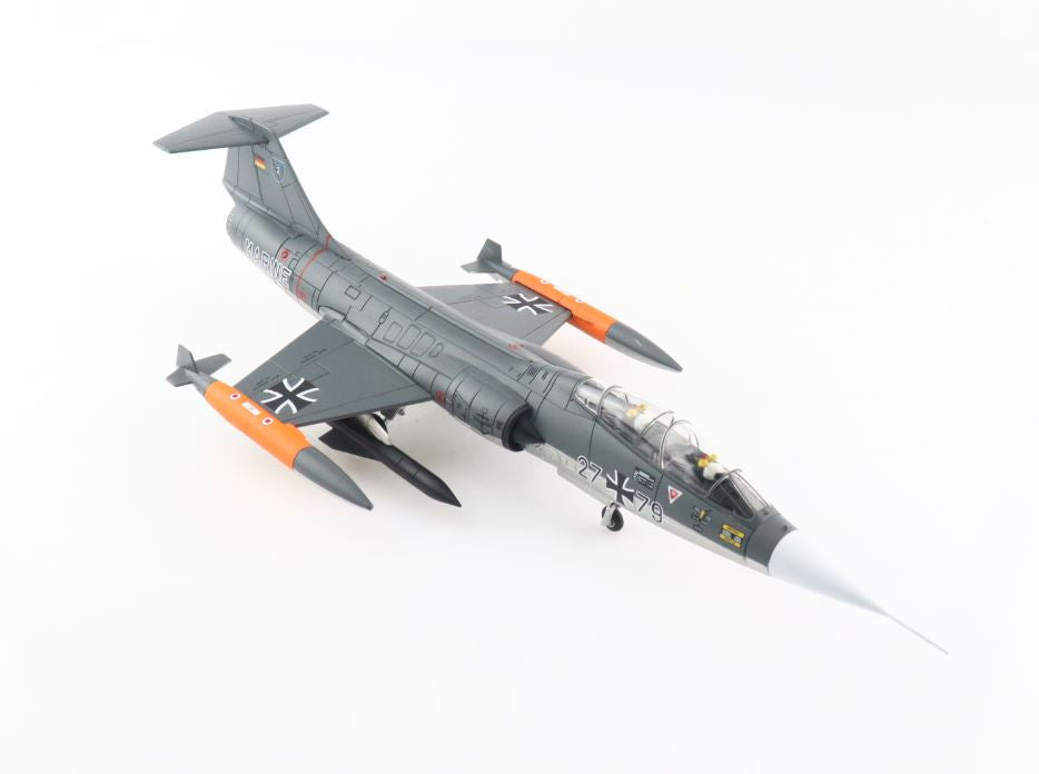 HA1062 | Hobby Master Military 1:72 | TF-104G Starfighter 27+79, MFG 2, Marineflieger, 1985