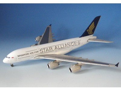 JC4105 | JC Wings 1:400 | Airbus A380 Singapore Airlines 'Star Alliance' 9V-SKT