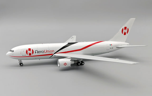 EAV-762-LRC | El Aviador 1:200 | Boeing 767-241/ER(BDSF) AeroUnion XA-LRC | is due April 2025
