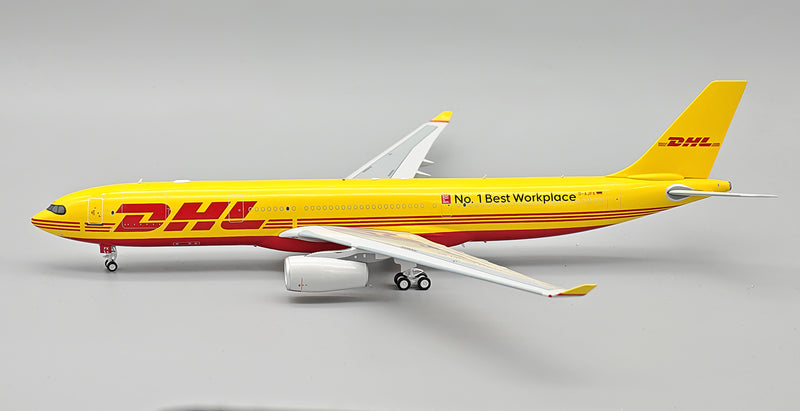 B-333-JFK | Blue Box 1:200 | Airbus A330-343P2F DHL D-AJFK with stand
