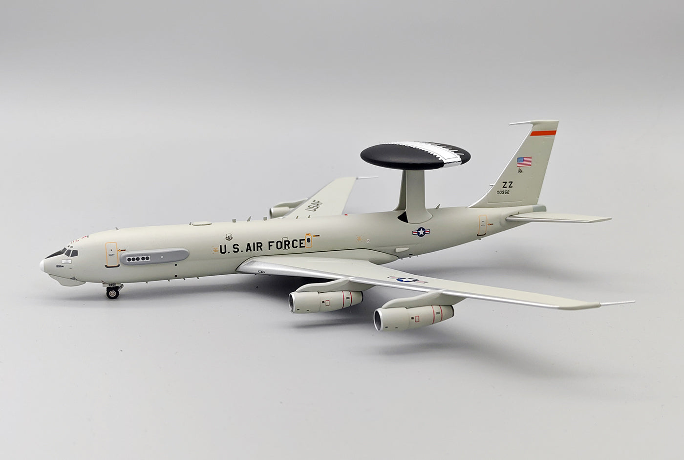 IFE3USAF352 | InFlight200 1:200 | Boeing E-3B USA - Air Force