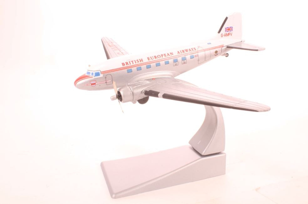 AA47104 | Corgi Airliner 1:144 | Douglas C-47A-DL BEA G-AMFV 1950s colours Named Richard Howard-Flanders