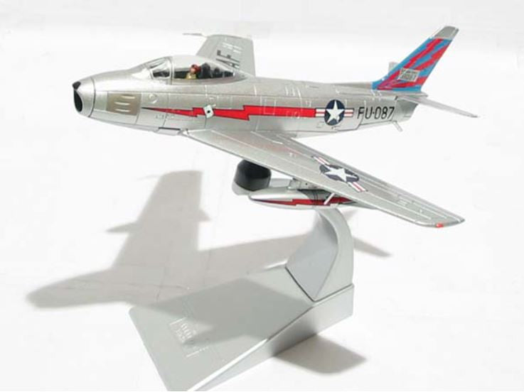 AA35802 | Corgi 1:72 | North American F-86A-5 Sabre United States Air Force 81087/FU-087 116th FIS/81st FIW, Shepherds Grove, Suffolk, England, August 1951