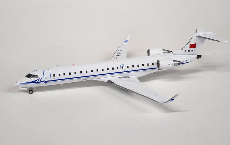 PATB4661 | Patriot Models 1:200 | Bombardier CRJ-700, Chinese Navy B-4661