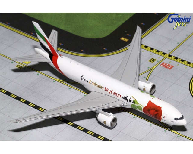 GJUAE1662 | Gemini Jets 1:400 | Boeing 777F Emirates Sky Cargo A6-EFL, 'With Love'