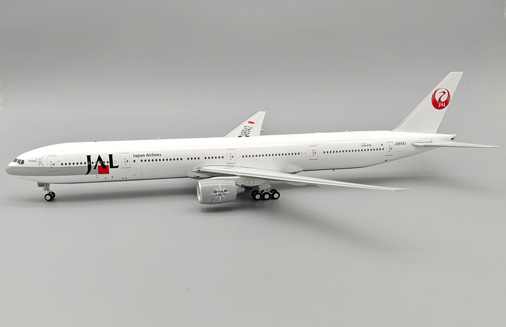 【新品・即納】JAL JA8943 B777-300 1/200 B-773-JAL-943 | Blue Box 1:200 | Boeing 777-346 Japan