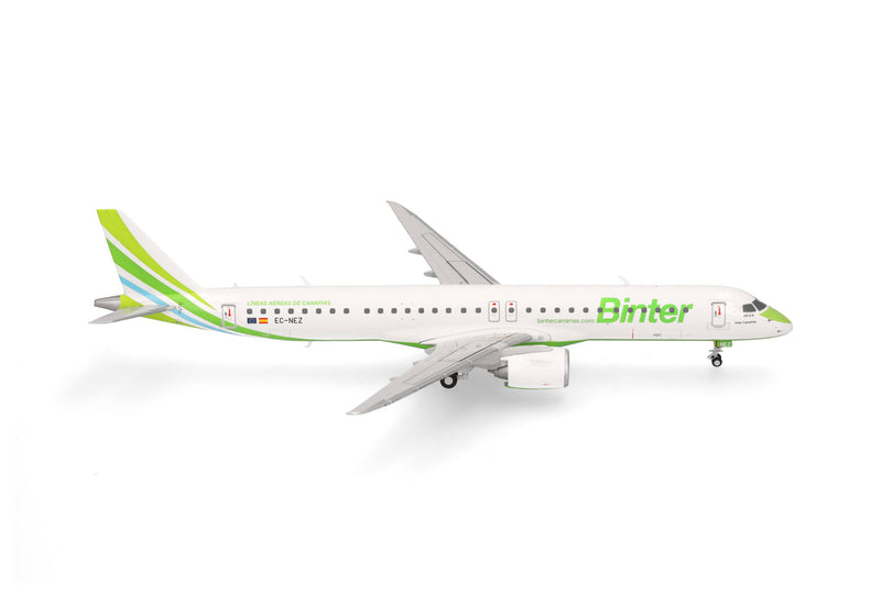 573009 | Herpa Wings 1:200 | Embraer E195-E2, Binter Canarias EC-NEZ (Plastic Models)
