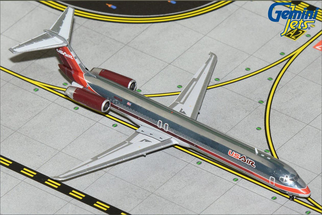 GJUSA1163 | Gemini Jets 1:400 1:400 | McDonnell Douglas 80 US AIR N824US 1980'S LIVERY TRIPLE RED/POLISHED