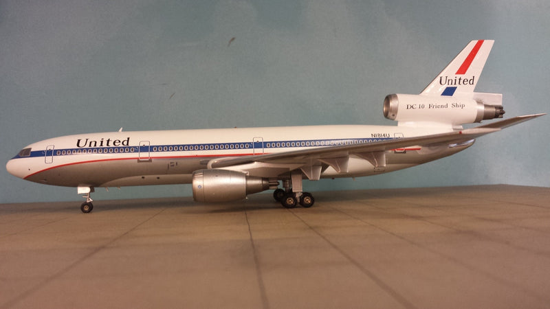 IFDC101111 | InFlight200 1:200 | DC-10-10 United Airlines 'Friendship Livery' N1814U (polished belly)