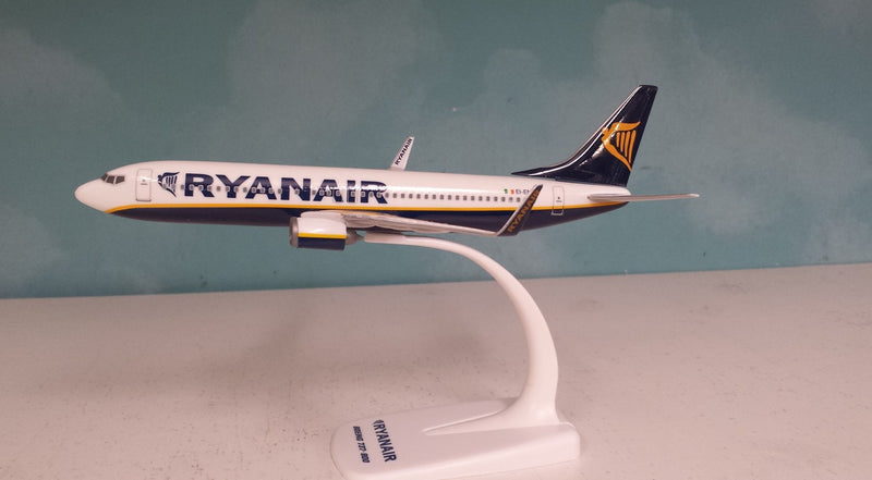 609395 | Herpa Snap-Fit (Wooster) 1:200 | Boeing 737-800 Ryanair EI-ENX