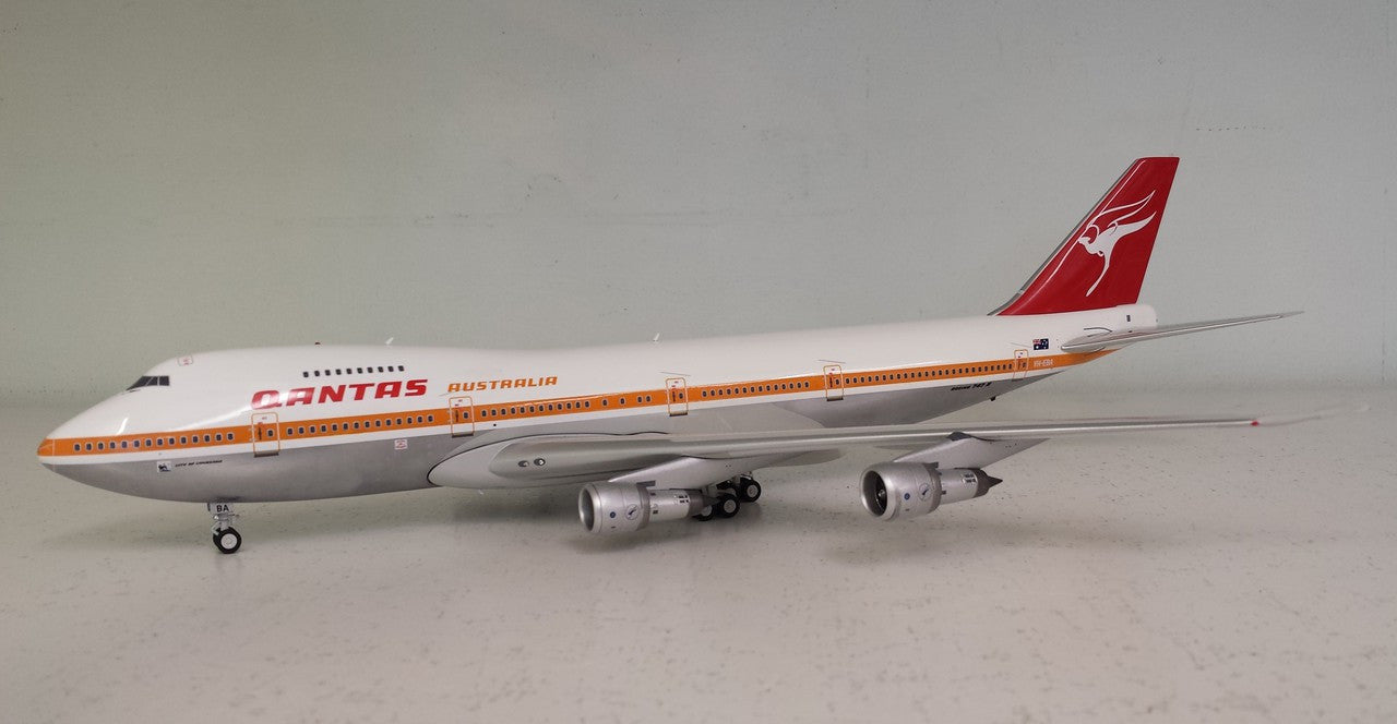 IF742QFA7421P | InFlight200 1:200 | Boeing 747-200 Qantas VH-EBA, 'First 747-200' (polished, with stand)