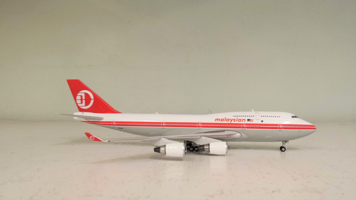 PH11263 | Phoenix 1:400 | Boeing 747-400 Malaysian 9M-MPP