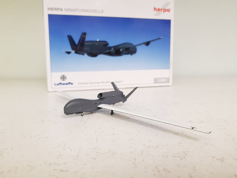 555340 | Herpa Wings 1:200 | RQ-4 Global Hawk Luftwaffe