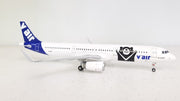 LH2026 | JC Wings 1:200 | Airbus A321 V-Air B-22610 (with stand)