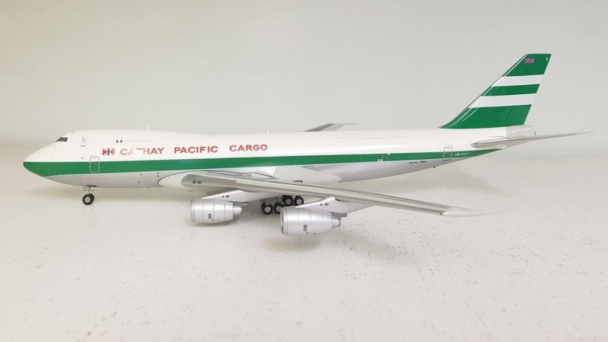 XX2858|JC Wings 1:200 | Boeing 747-200F Cathay Pacific Cargo VR-HVY (1970s livery)