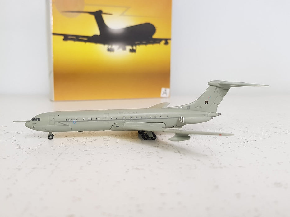 JETZA140 | Jet-x 1:400 | Vickers VC-10 K.2 RAF Royal Air Force ZA140/A