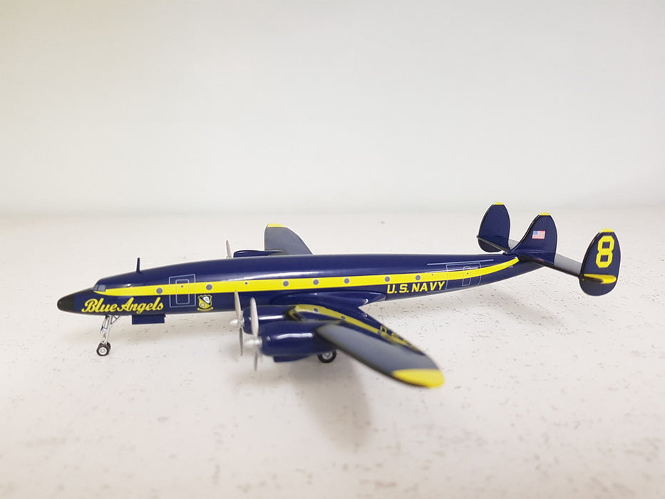 A2BLNG | Aero Classics 200 1:200 | L-1049 Constellation US Navy #8, 'Blue Angels'