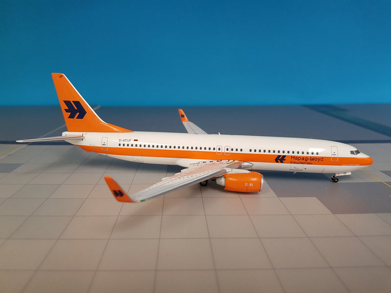 AV2738011 | Aviation 200 1:200 | Boeing 737-800 Hapag Lloyd D-ATUF **PRE OWNED**