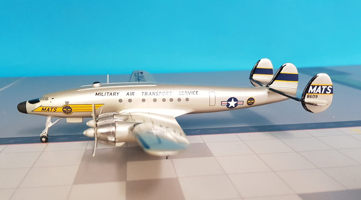 CBU12 | Western Models UK 1:200 | C-121 Constellation USAF 8609, MATS