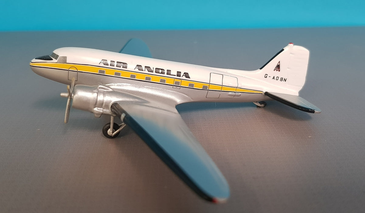 SC315 | Sky Classics 1:200 | DC-3 Air Anglia G-ADBN