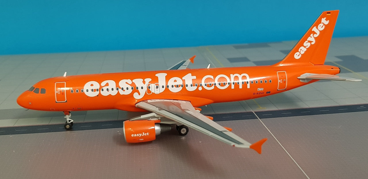 JC2179EJ | JC Wings 1:200 | Airbus A320 Easy Jet G-EZUI