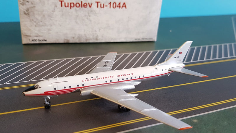 RETRO4001 | Retro Models 1:400 | Tu-104A CSA Ceskoslovenske Aerolinie OK-LDA (with stand)