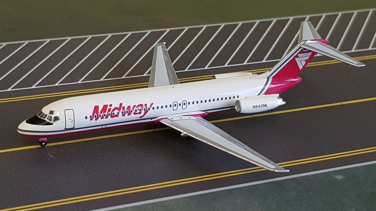 ACN940ML | Aero Classics 1:400 | DC-9-30 Midway N940ML