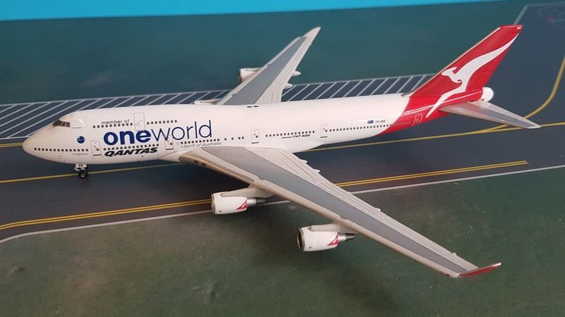 GJQFA926 | Gemini Jets 1:400 1:400 | Boeing 747-400 Qantas Airways 'One World' VH-OEB