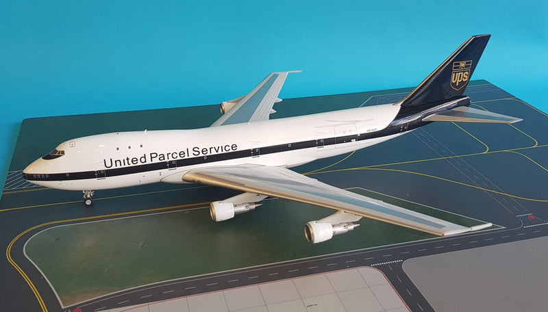 ARDLE002 | ARD Models 1:200 | Boeing 747-100 UPS N675UP (with stand)