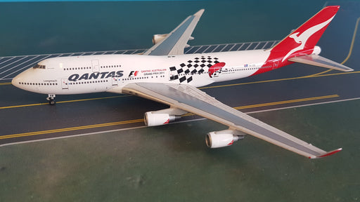 GJQFA1058 | Gemini Jets 1:400 1:400 | Boeing 747-400 Qantas Airways 'Grand Prix 2011' VH-OEB