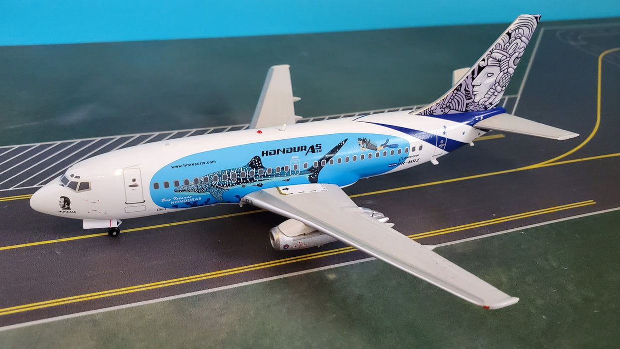 EA732MRZ | InFlight200 1:200 | Boeing 737-200 Honduras Air HR-MRZ (with stand) **PRE-OWNED**