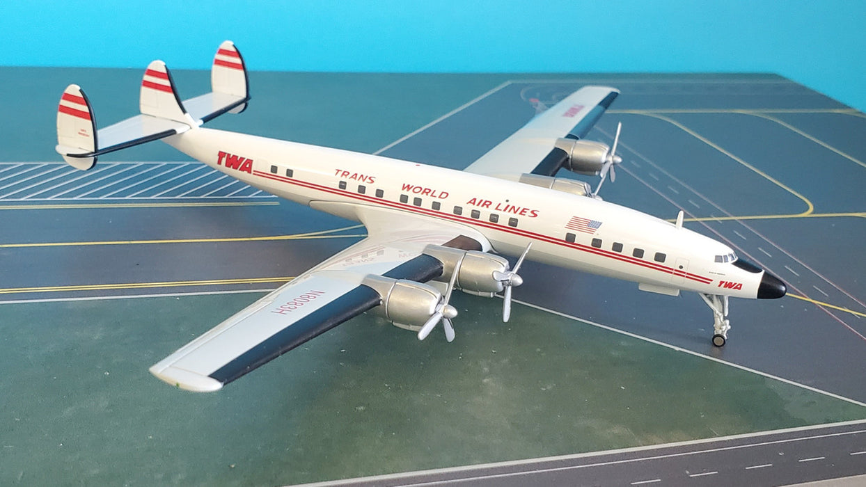 558372-001 | Herpa Wings 1:200 1:200 | L-1649A Starliner TWA N8083H (die-cast)