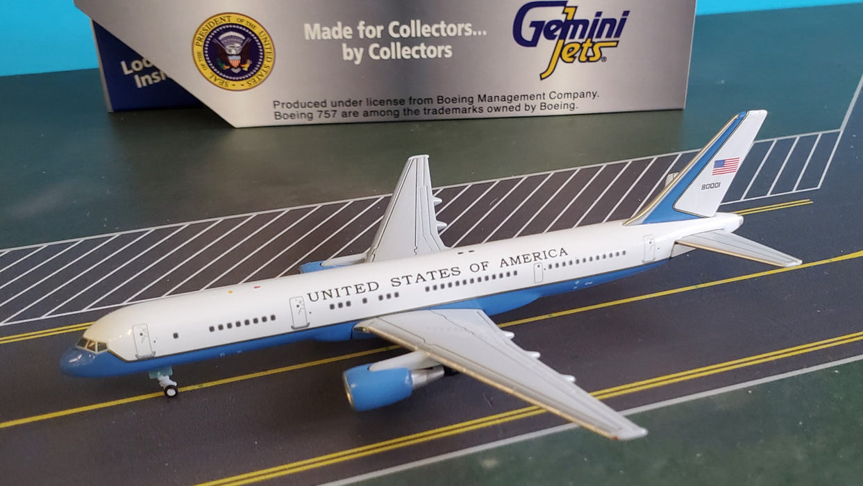 GJAFO254 | Gemini Jets 1:400 1:400 | Boeing 757-200 VC-32A USAF United States of America 98-0001